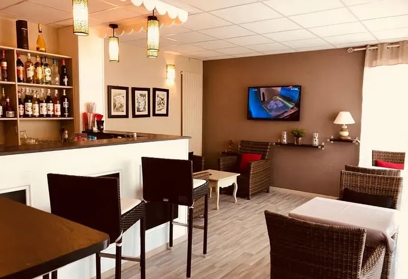 Hôtel Au Relais des Lilas — photo 5