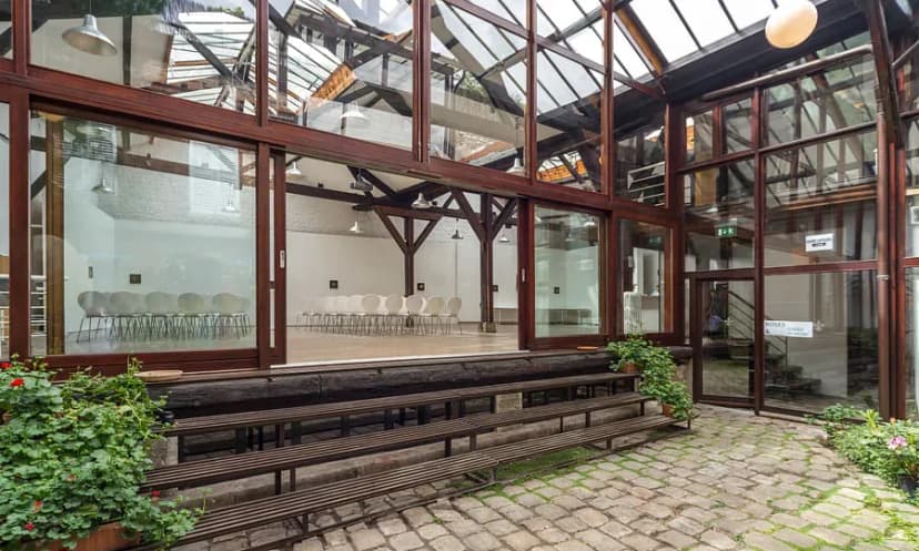 Loft des Ecluses — photo 2