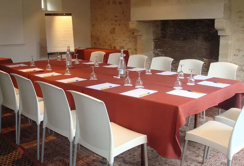 Château de Périgny, The Originals Relais — photo 2