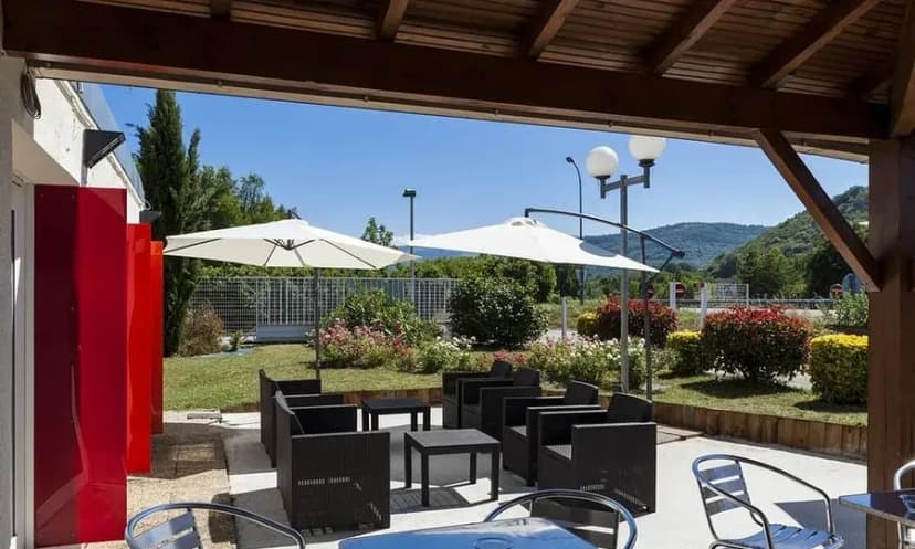 Brit Hotel Foix — photo 1