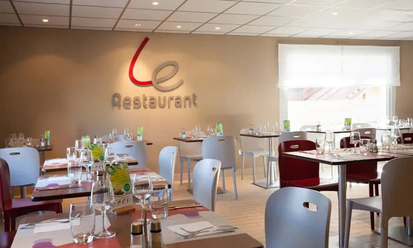 Hotel Restaurant Campanile Epinay-Sur-Orge — photo 1