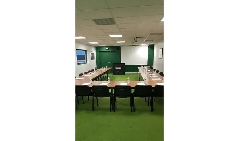 UrbanSoccer Evry — photo 2