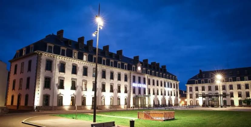 Novotel Saint Brieuc Centre Gare — photo 1
