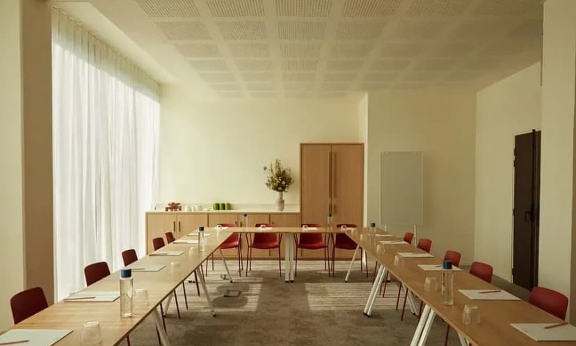 OKKO HOTELS Paris Rosa Parks — photo 2