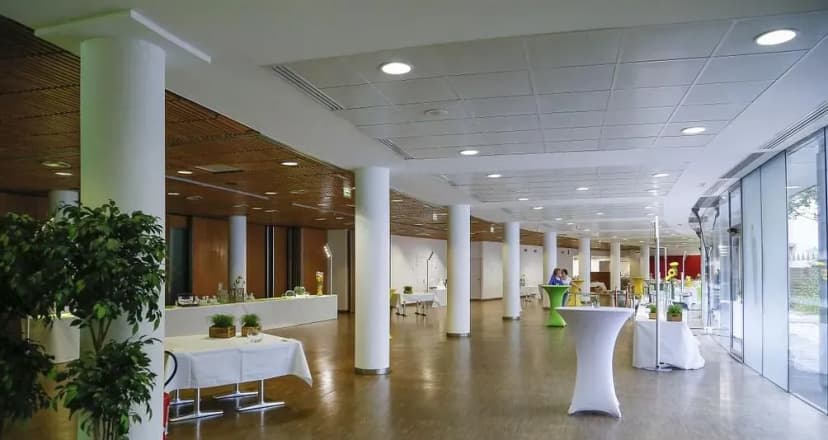 Centre de Conférences — photo 1