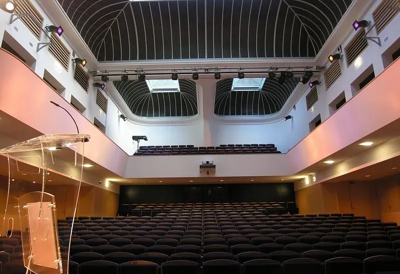 Palais Lumière — photo 5