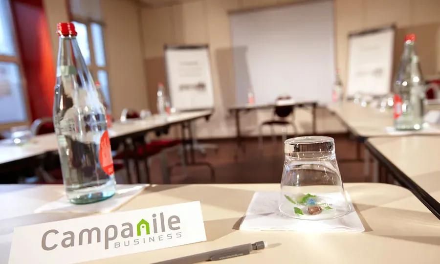 Hôtel Restaurant Campanile Bobigny — photo 1