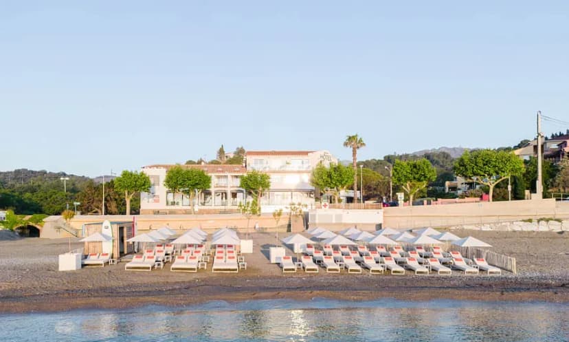Les Elmes - Hôtel, Spa & Plage Privée — photo 1