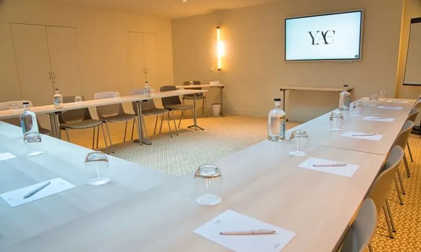 Hotel YAC Paris Clichy, A Member of Radisson Individuals — photo 5