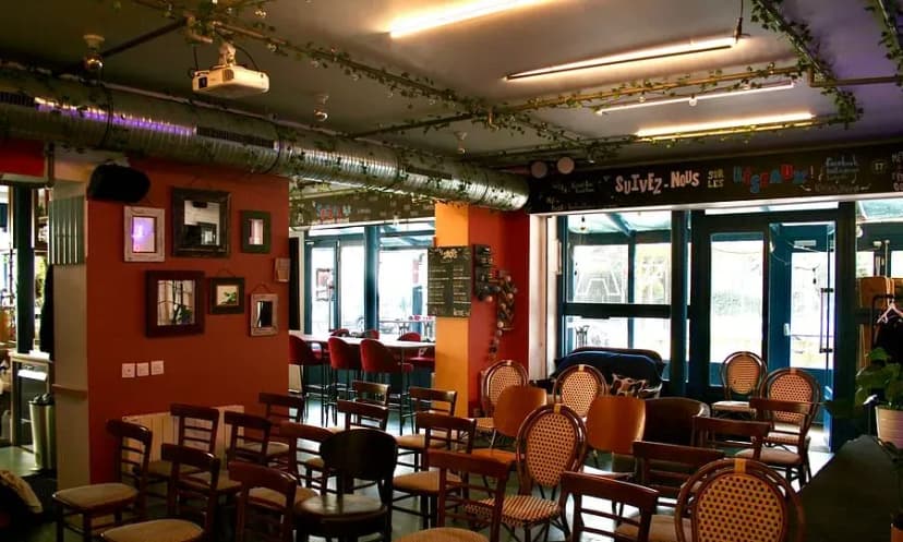 Social Bar Saint-Ouen — photo 2