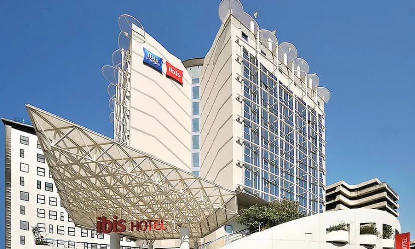 ibis Bordeaux Centre Mériadeck — photo 1