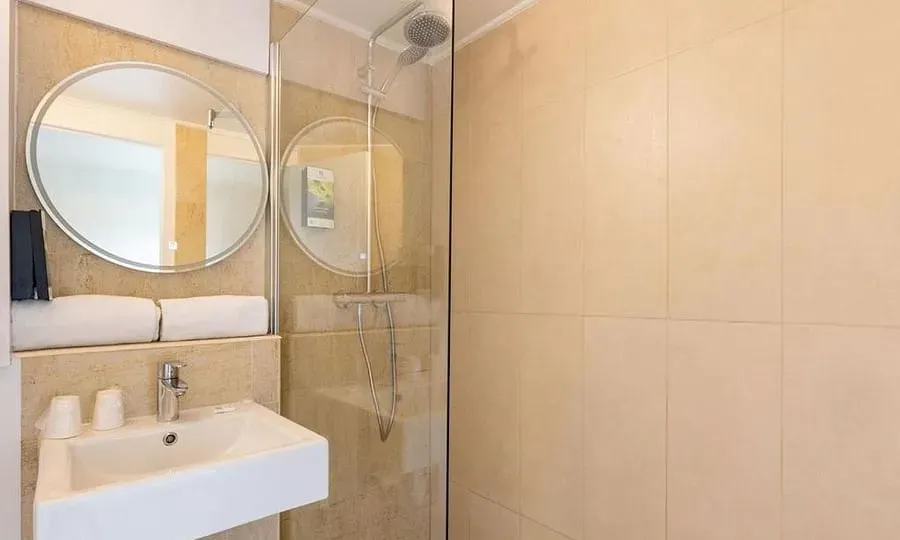 Sure Hotel by Best Western Plaisir — photo 4
