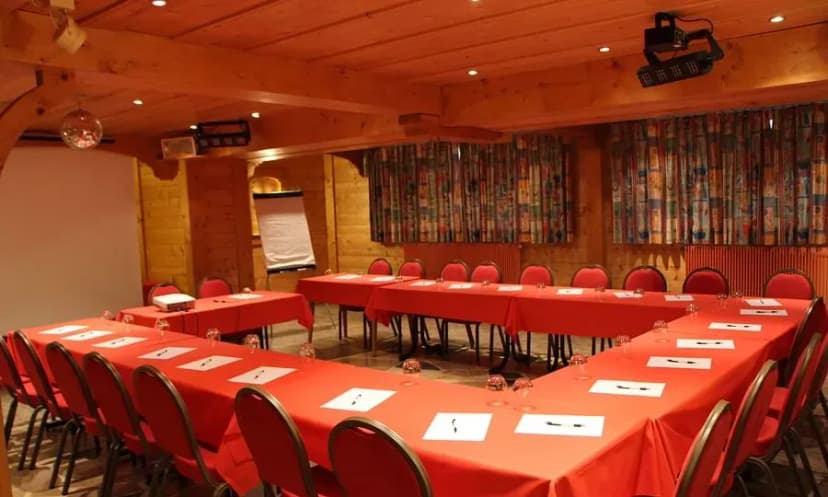 Chalet-Hôtel Neige et Roc, The Originals Relais (Hôtels - Chalets de Tradition) — photo 2