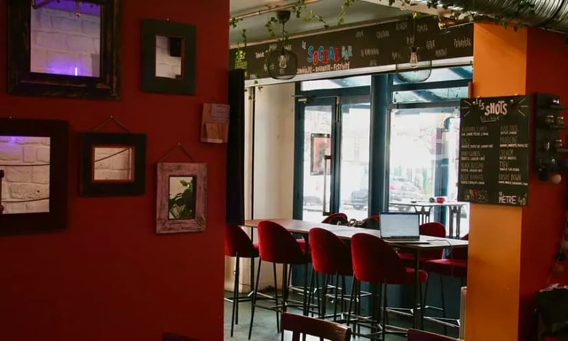 Social Bar Saint-Ouen — photo 3
