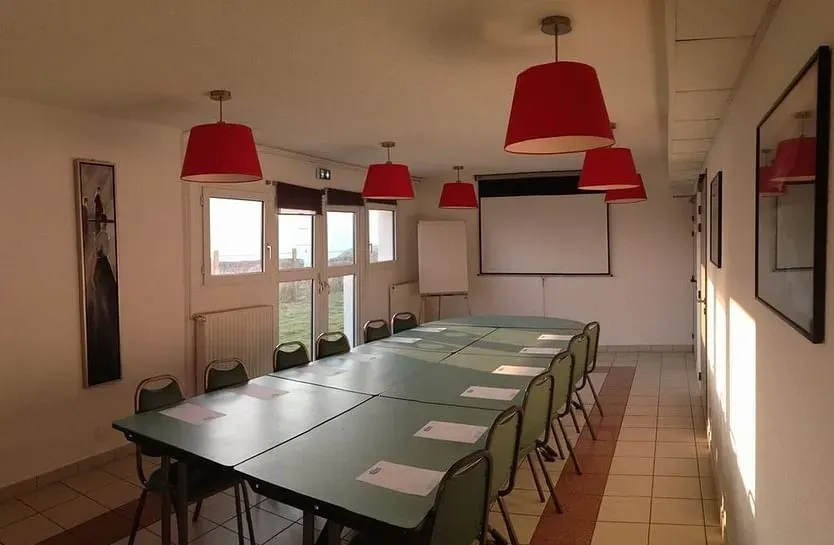 Brit Hotel La Bonne Étape - Evreux — photo 2