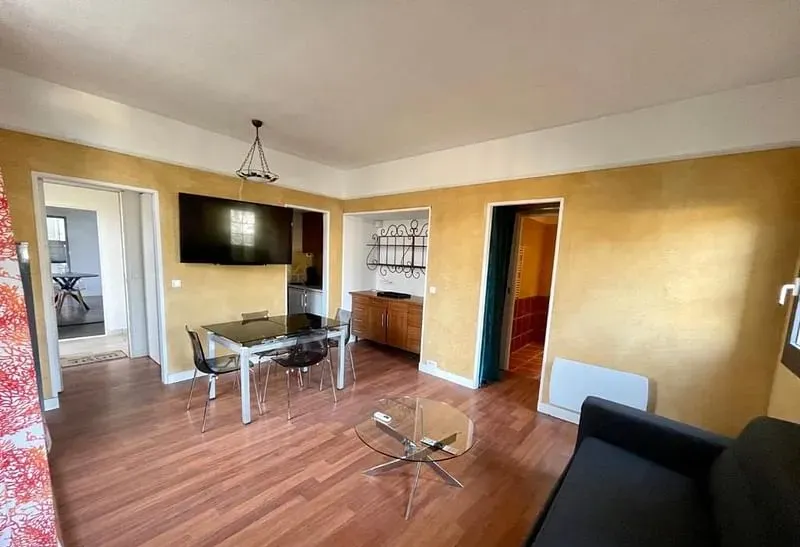 Domaine Bellefontaine, Location d'appartements, Privatisation de lieux de réception, Services vtc — photo 5