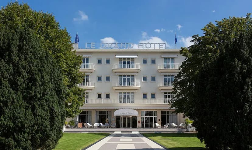 Hôtel Barrière Le Grand Hôtel Enghien-les-bains — photo 1