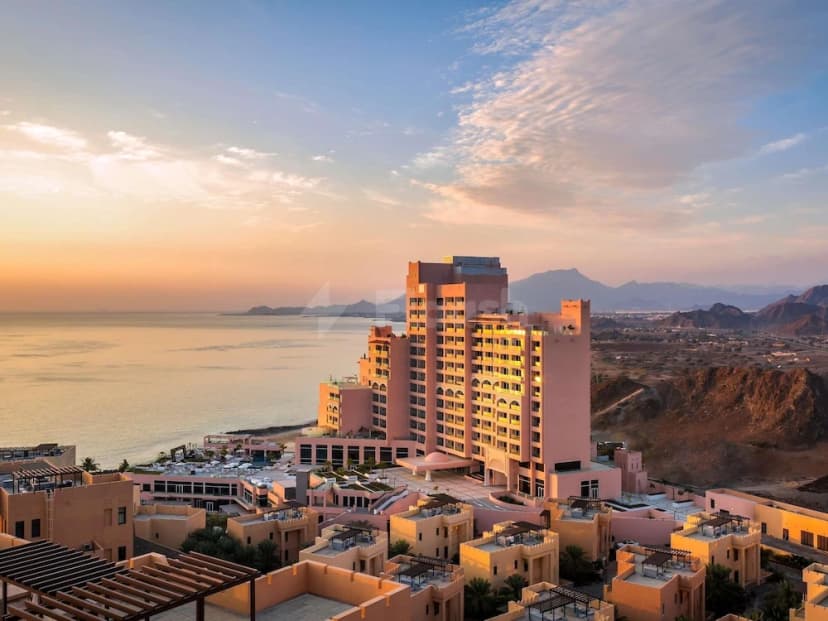 Fairmont Fujairah Beach Resort