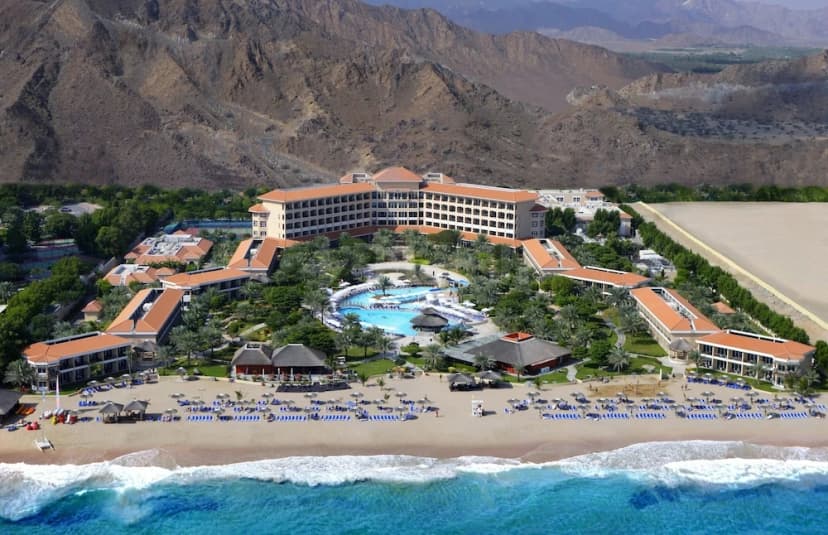 Fujairah Rotana Resort & Spa - Al Aqah Beach